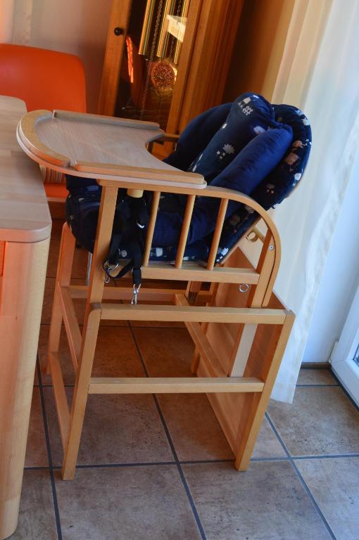 Palanda nebo palandy na pokoji v ubytování Ferienhaus Eifel