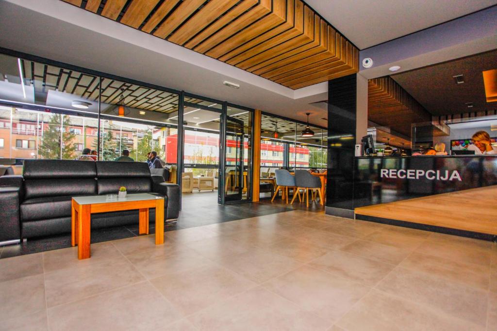 Posezení v ubytování Hotel Kakanj