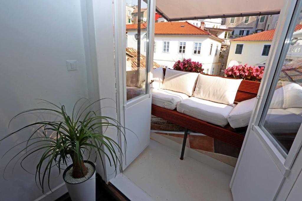 Swan Adriatic Apartment & Room - 17