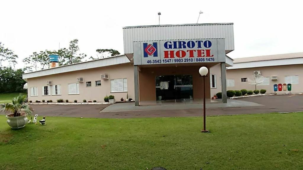  Giroto Hotel