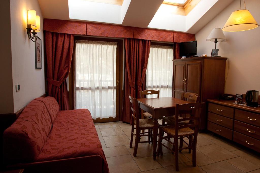 Kuchyň nebo kuchyňský kout v ubytování Residence Le Grand Chalet