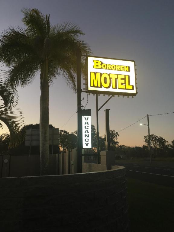 Certifikát, hodnocení, plakát nebo jiný dokument vystavený v ubytování Bororen Motel
