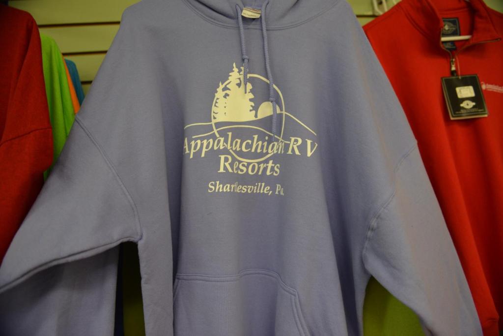 Πιστοποιητικό, βραβείο, πινακίδα ή έγγραφο που προβάλλεται στο Appalachian Camping Resort Cottage 1