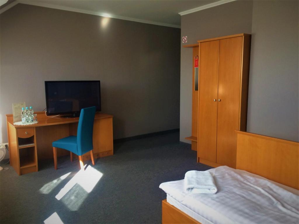 Hotel Restauracja Tawerna Gliwice - duży parking gratis - Triple Room