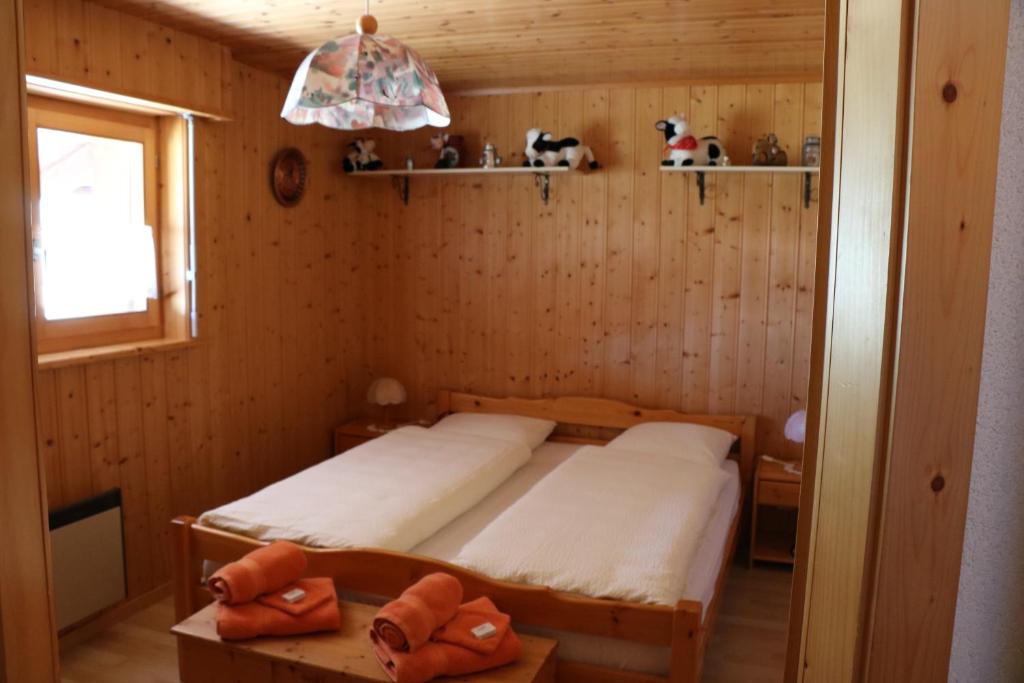Postel nebo postele na pokoji v ubytování Apartment Chez Véro et Bernard