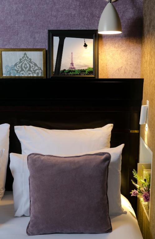 Hotel de Neuville Arc de Triomphe - Resim 23