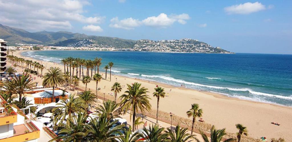 Holidays Costa Brava P.5, Roses – Updated 2022 Prices
