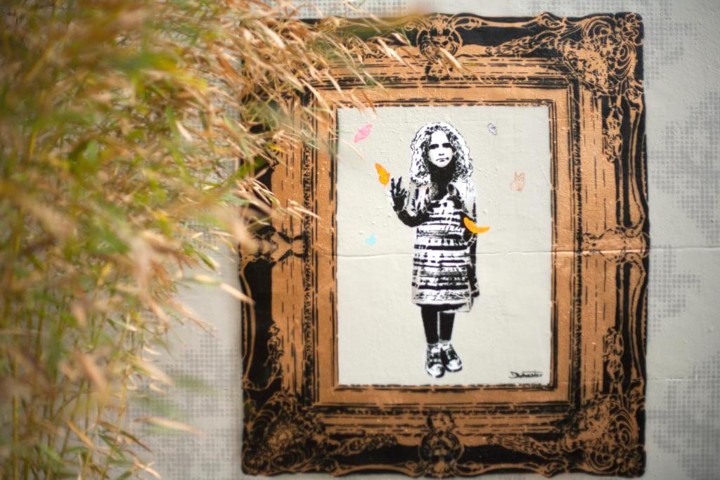 The Exhibitionist Hotel - Resim 25