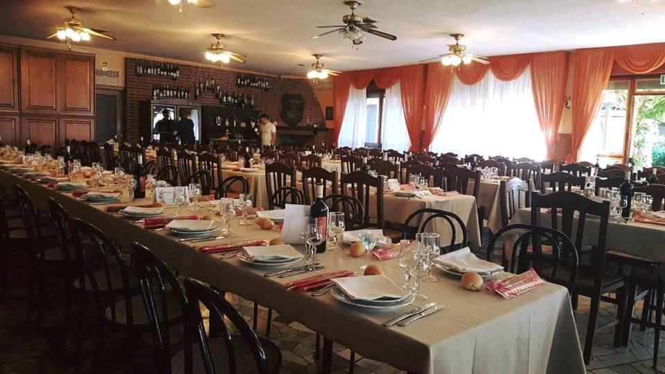 Εστιατόριο ή άλλο μέρος για φαγητό στο Affitta Camere Il Commercio