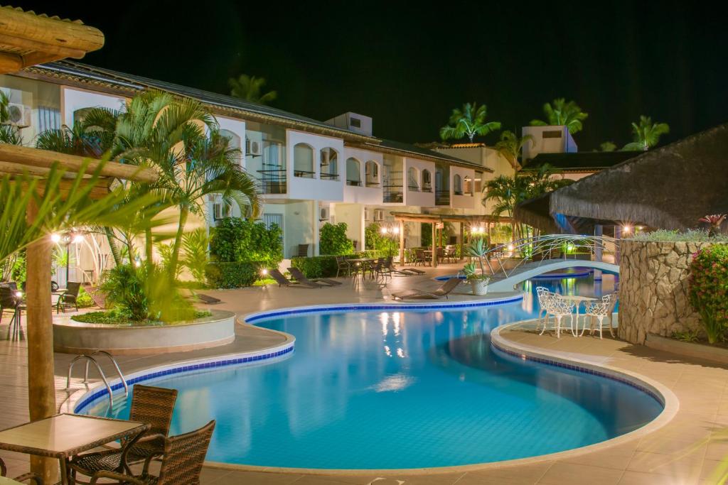 Bazén v ubytování Sarana Praia Hotel nebo v jeho okolí