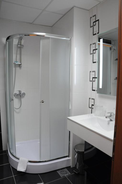 Vannituba majutusasutuses Garni Hotel Consul