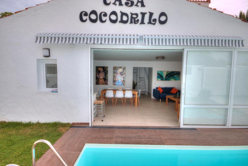 Casa Cocodrilo, Playa del Ingles – Updated 2023 Prices