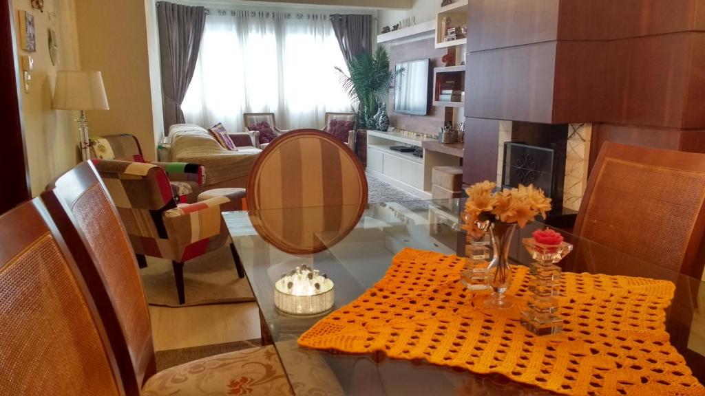  Lindo apartamento no centro de Canela