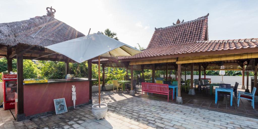 Restaurace v ubytování Arjuna Homestay