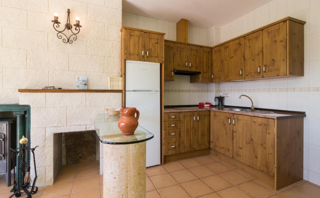 Kuchyňa alebo kuchynka v ubytovaní Casas Rurales La Niña A