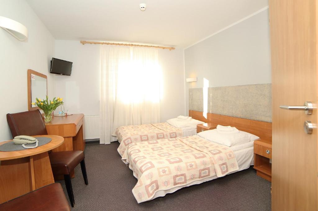 Hotel i Restauracja ABIS - Habitación Doble O Twin