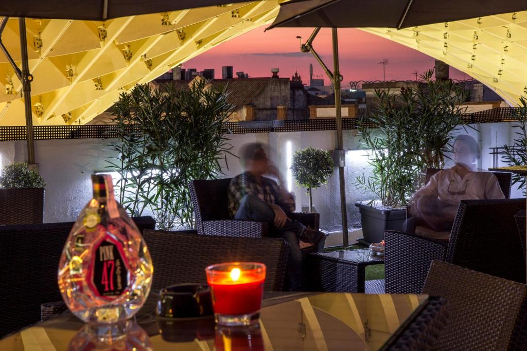 Hotel Palace Sevilla - Resim 40