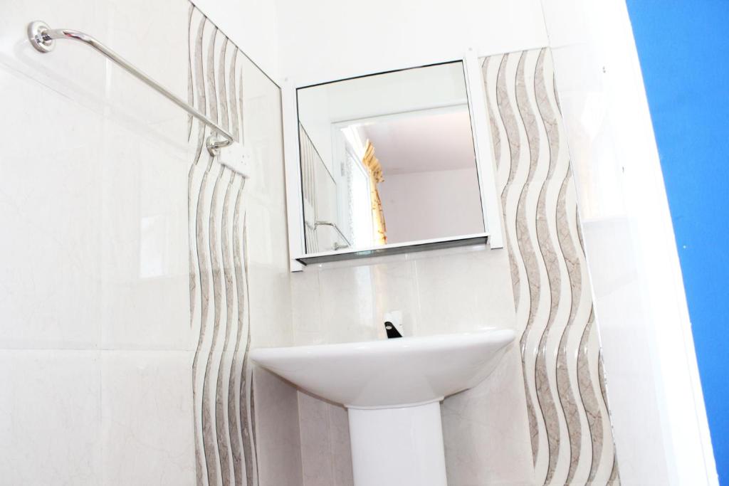 Surasa Beach Resort - 6