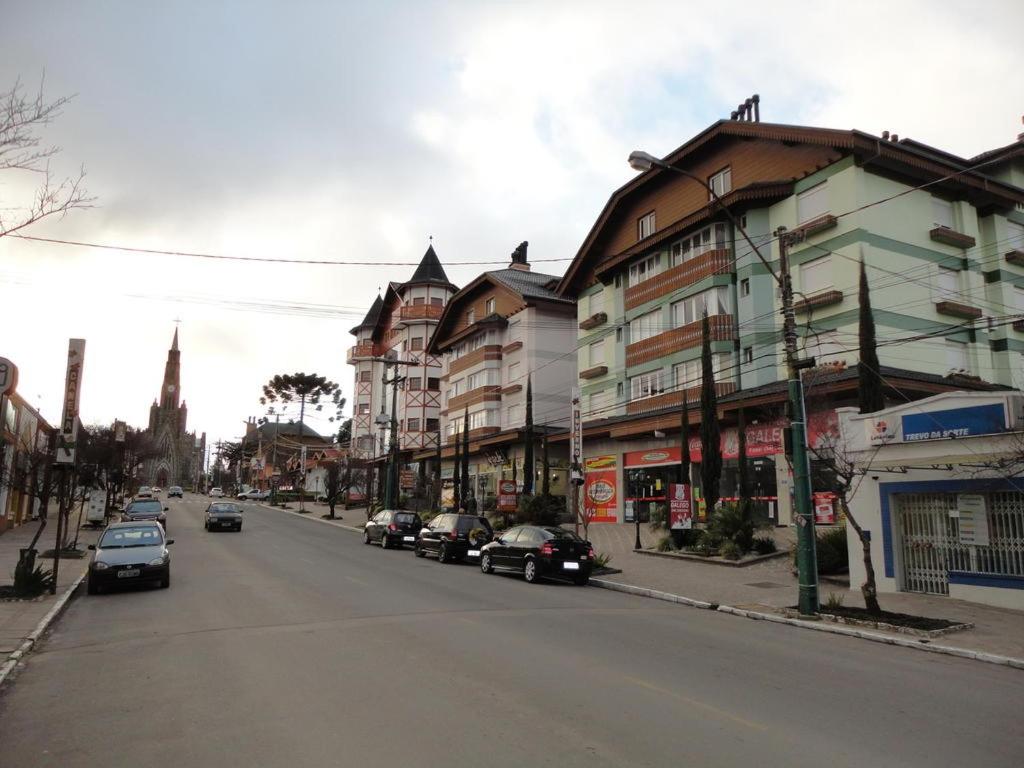 Lindo apartamento no centro de Canela
