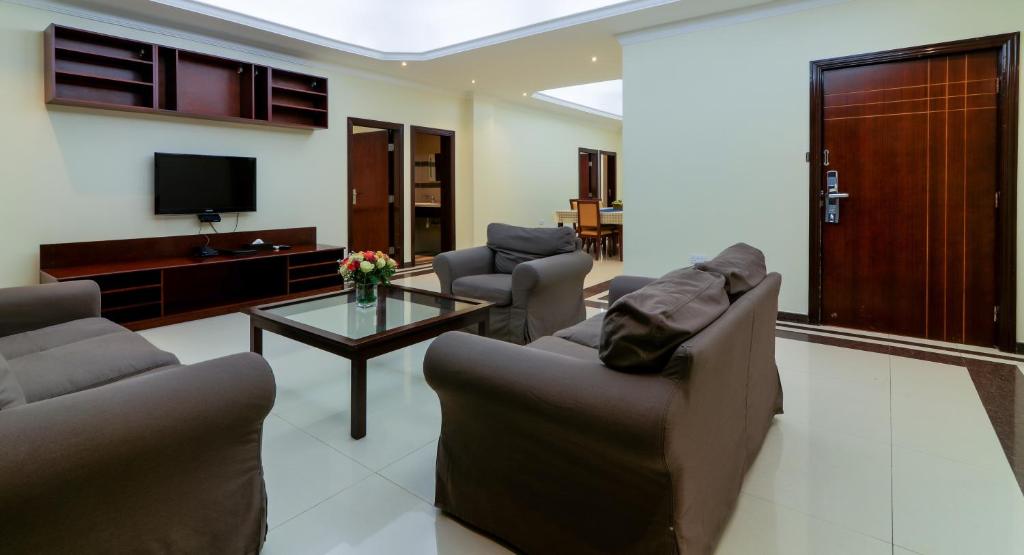 Tanzanite Executive Suites - Three-Bedroom Apartment