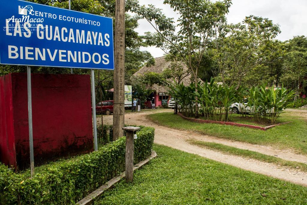 Zahrada ubytování Las Guacamayas Lodge Resort, Selva Lacandona, Chiapas México