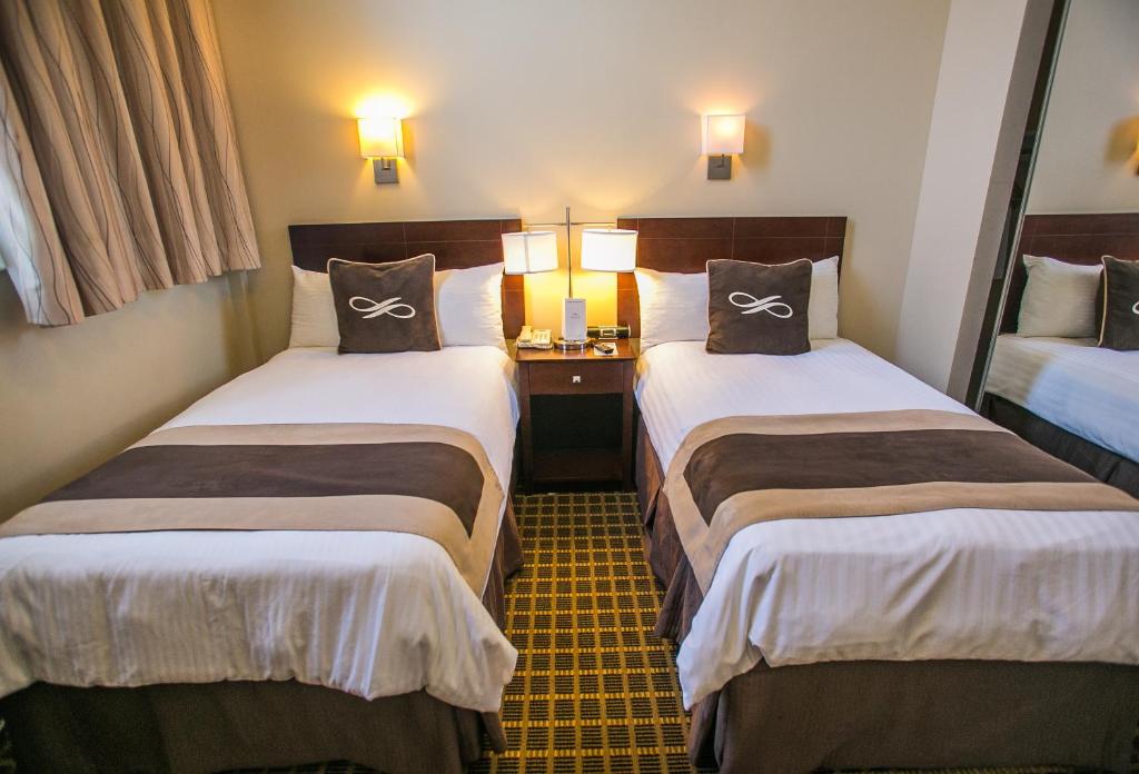 Pointe Plaza Hotel - Standard Twin