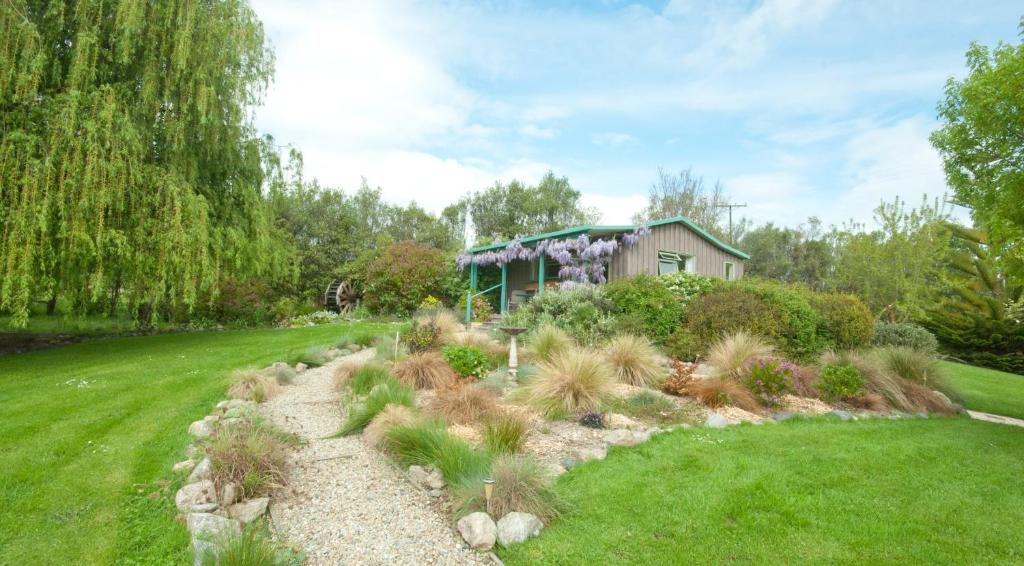 Zahrada ubytování Waterwheel Cottage