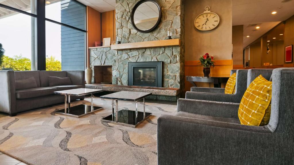 Posezení v ubytování Best Western Plus Silverdale Beach Hotel