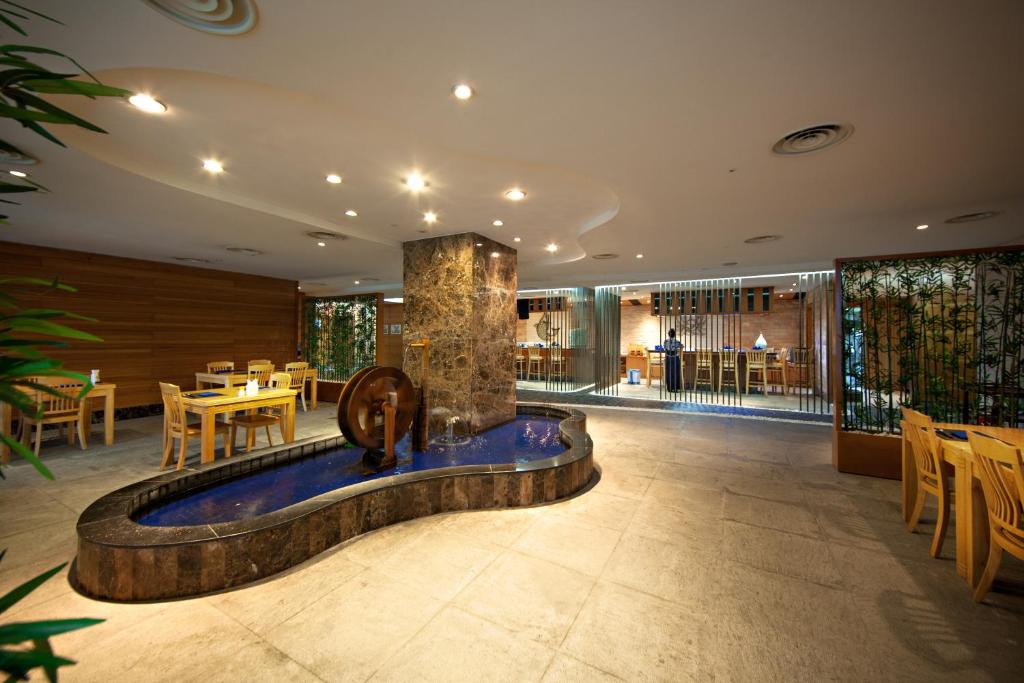 Restaurace v ubytování Grand Plaza Hotel Hanoi
