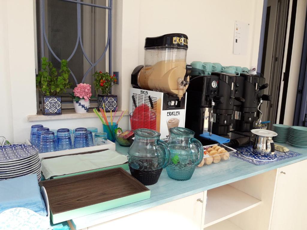 A kitchen or kitchenette at TorreBlu Residence