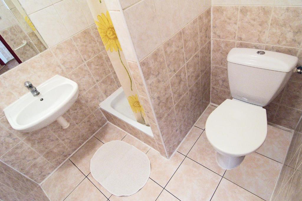 Koupelna v ubytování Hotel Hůrka