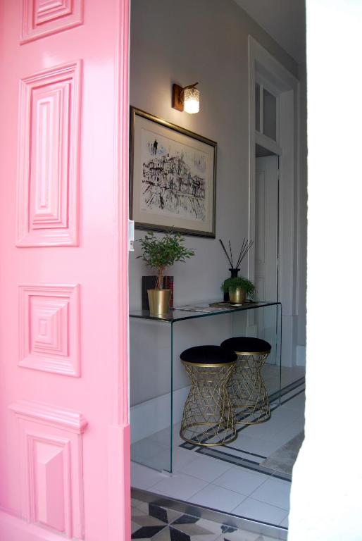 Foto da galeria de Guest House Santa Clara em Coimbra