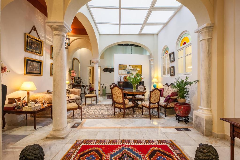 CASA SEÑORIAL SEVILLA CENTRO,Mármoles, Seville – Updated 2023 ...