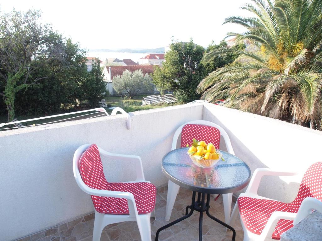 A balcony or terrace at Apartment Sara