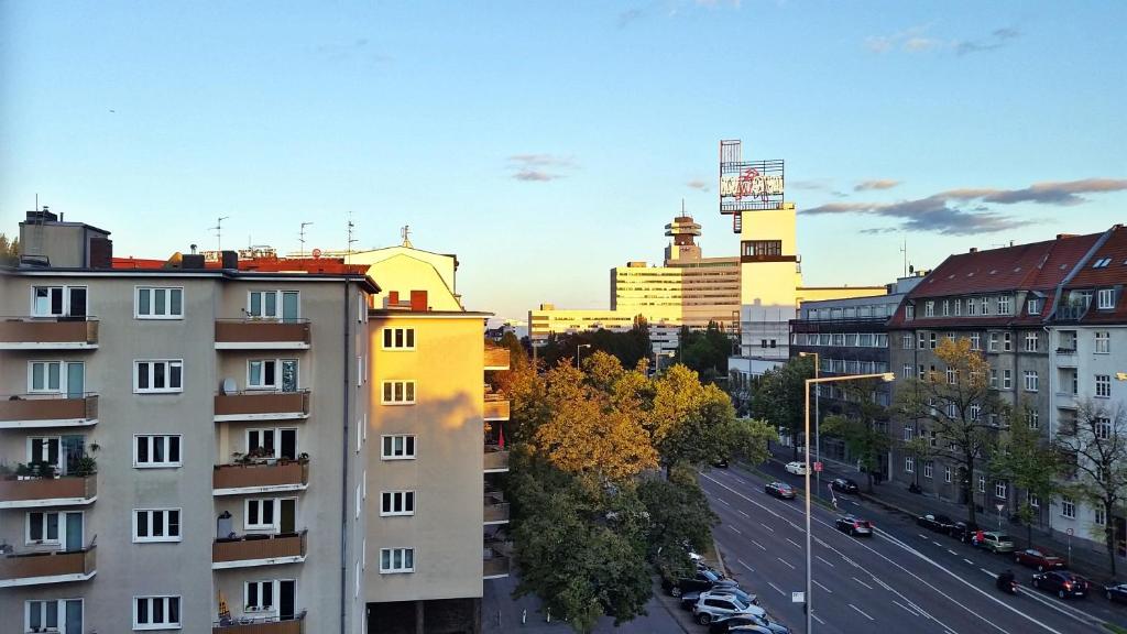 Nespecifikovaný výhled na destinaci Berlín nebo výhled na město při pohledu z hotelu