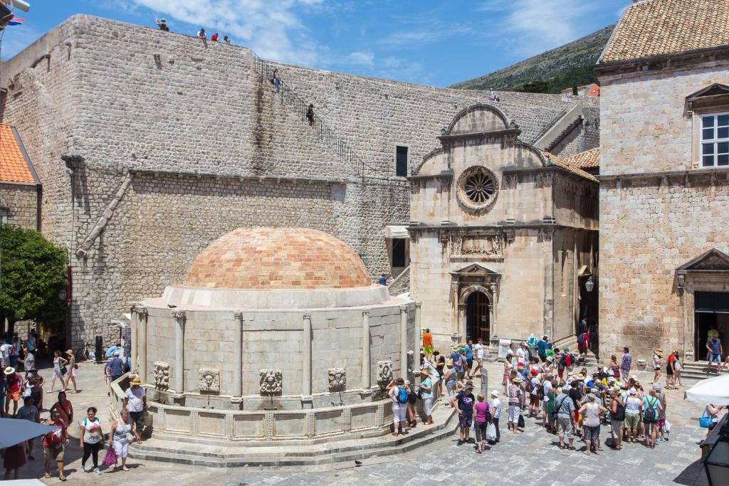 Klarisa Palace Rooms - 18