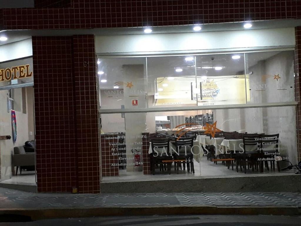  Hotel Santos Reis