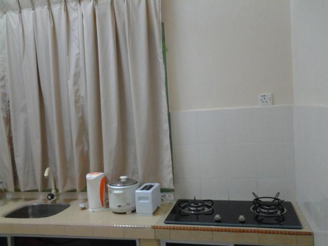 Kuchyň nebo kuchyňský kout v ubytování Alisa Homestay