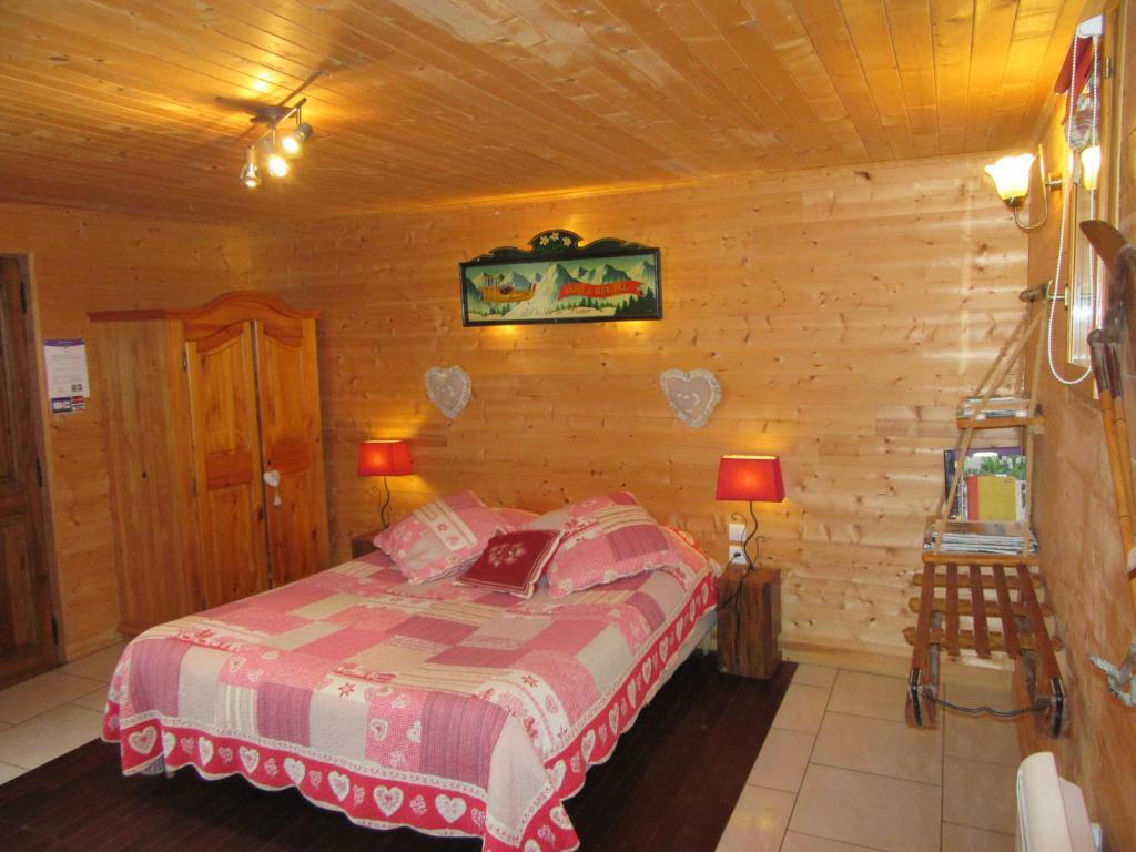 Postel nebo postele na pokoji v ubytování La Maison de l'Epousée B&B