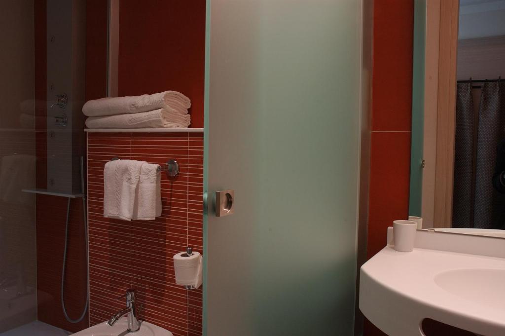 Koupelna v ubytování Hotel Bucaneve