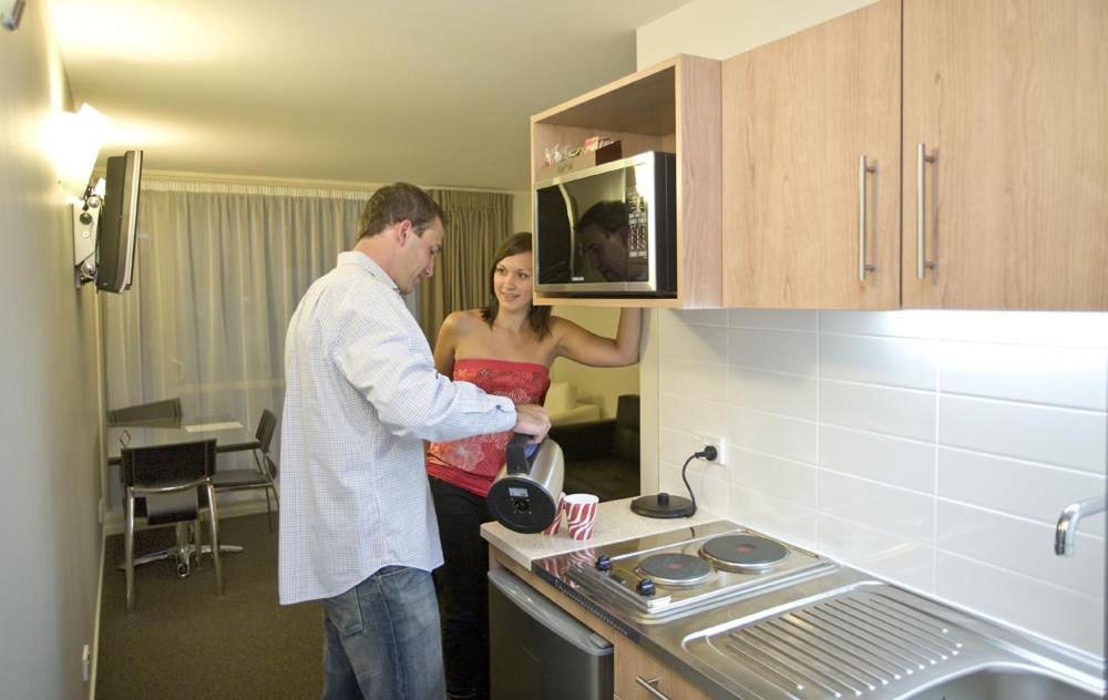 Kuchyň nebo kuchyňský kout v ubytování Focus Motel