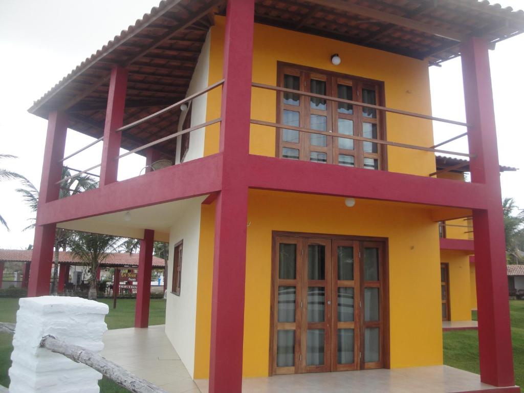  Red House Pousada