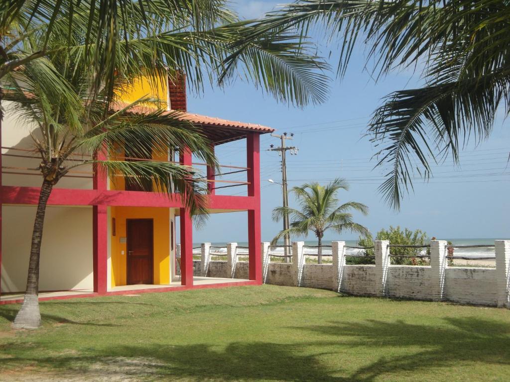  Red House Pousada