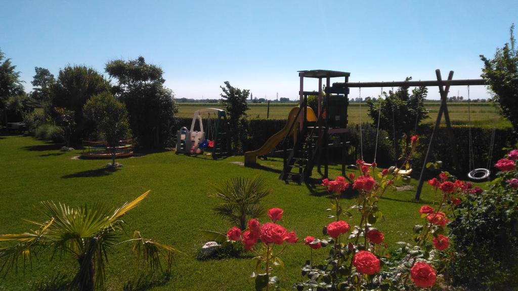 Herní místnost nebo prostor pro děti v ubytování Agriturismo Taglio del Re