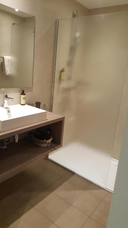 Koupelna v ubytování Hôtel Winzenberg