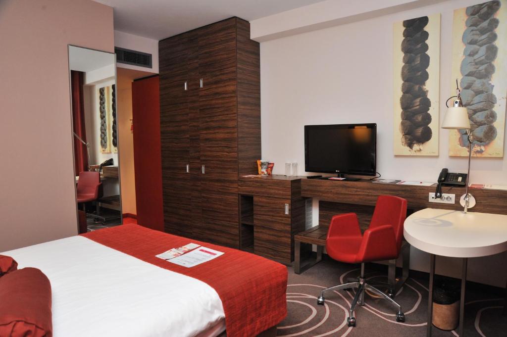 Hotel Ramada Pitesti - Resim 16