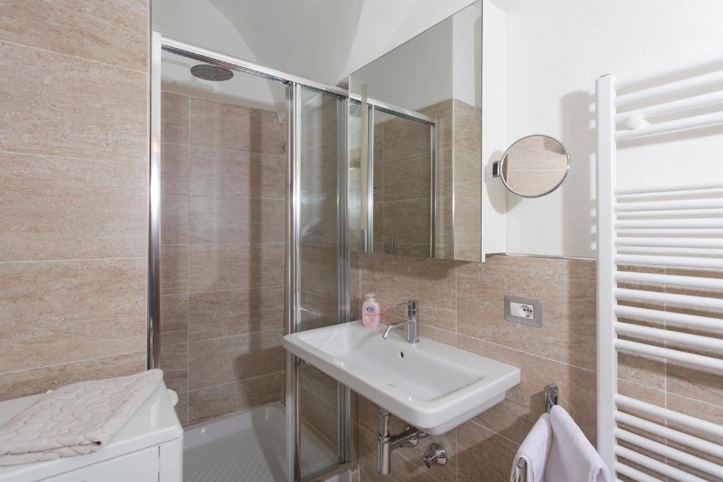 Koupelna v ubytování Residenza Al Cadin
