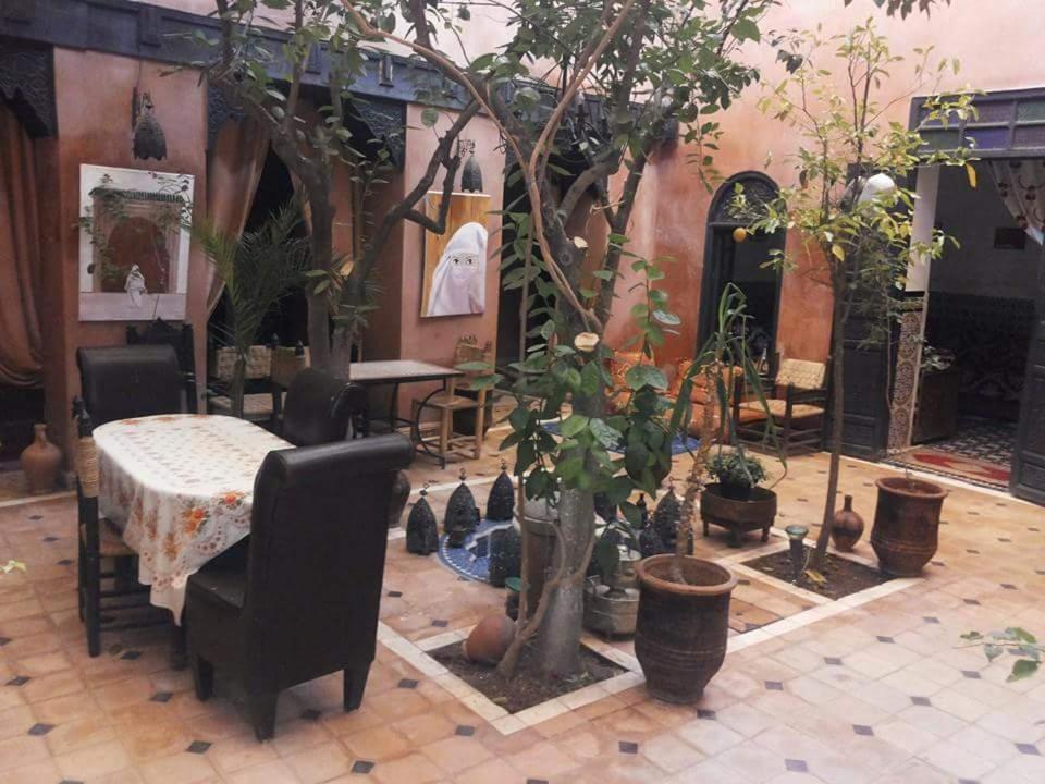 Zahrada ubytování Riad Sidi Omar