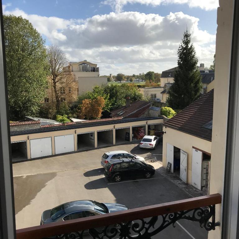 Fotografie z fotogalerie ubytování Hotel l'Avenue v destinaci Chantilly