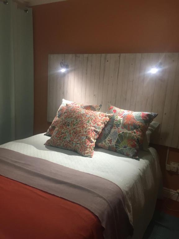 Rozenhof Guest Cottages - Image 37